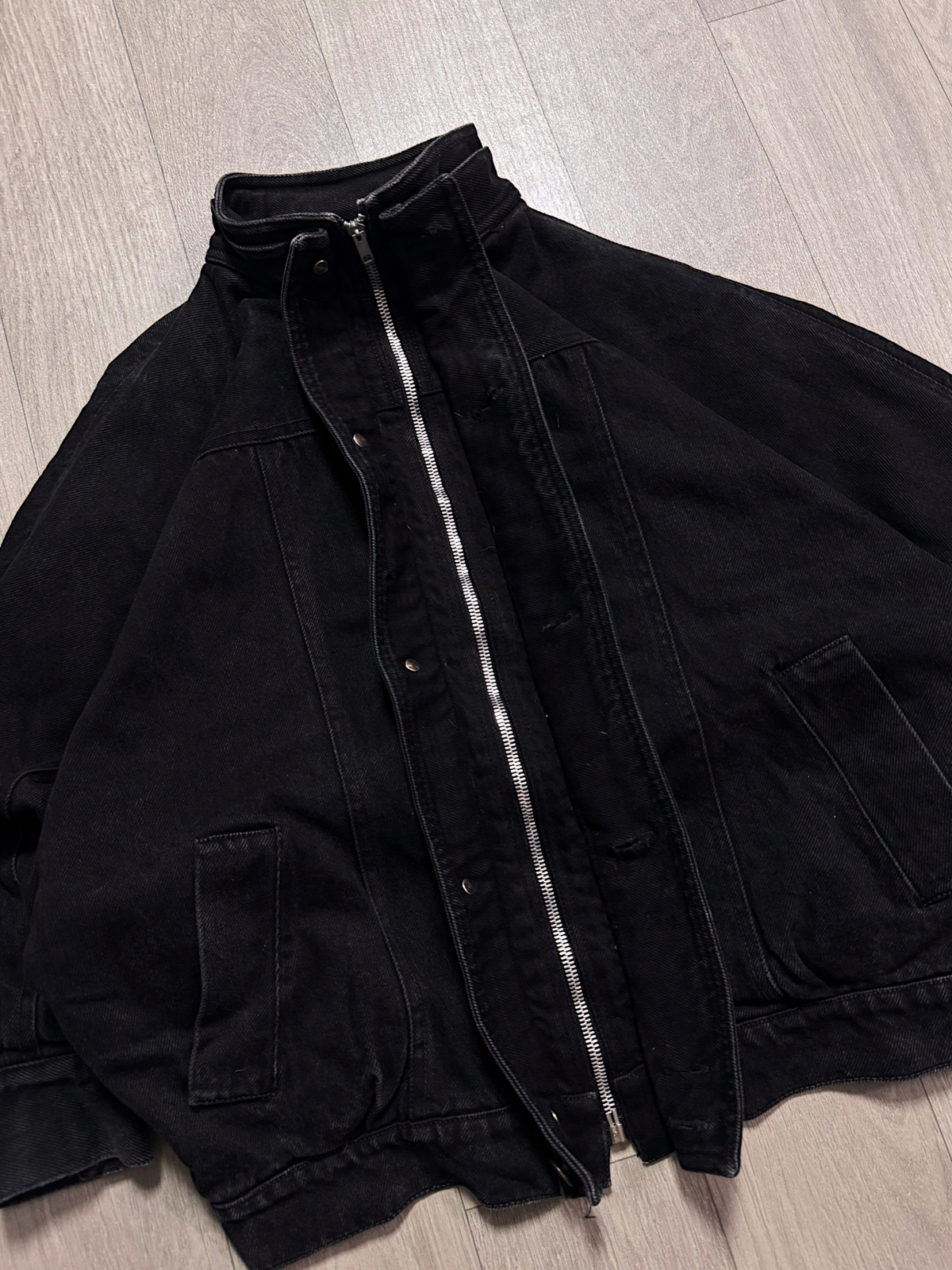 DARK LUXURY DENIM BOXY JACKET (S)