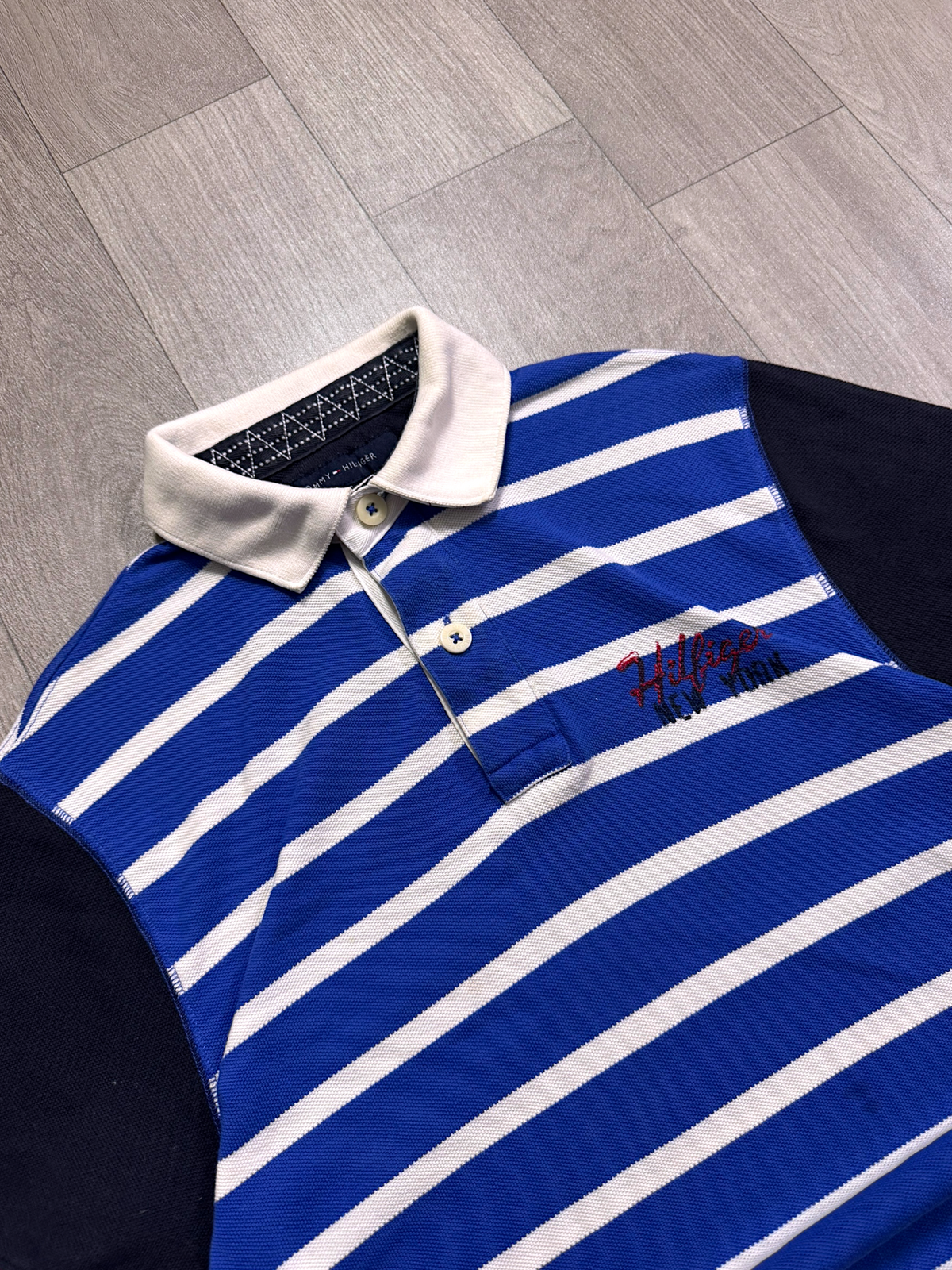 TOMMY HILFIGER VTG POLO (S)