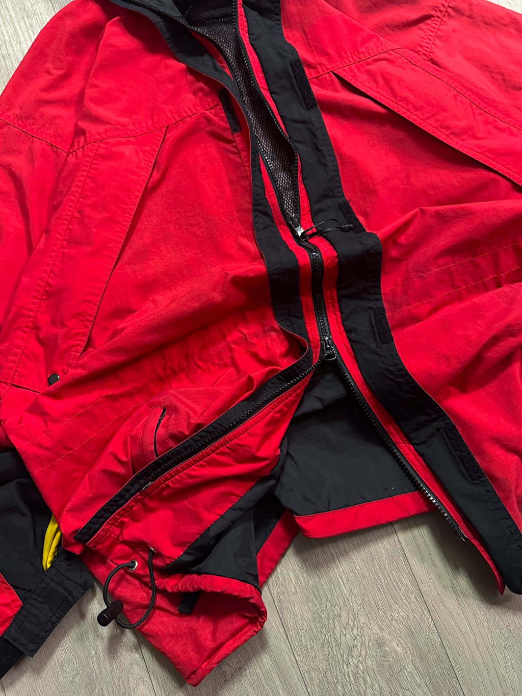 MARLBORO 80's RAIN JACKET (L/XL)