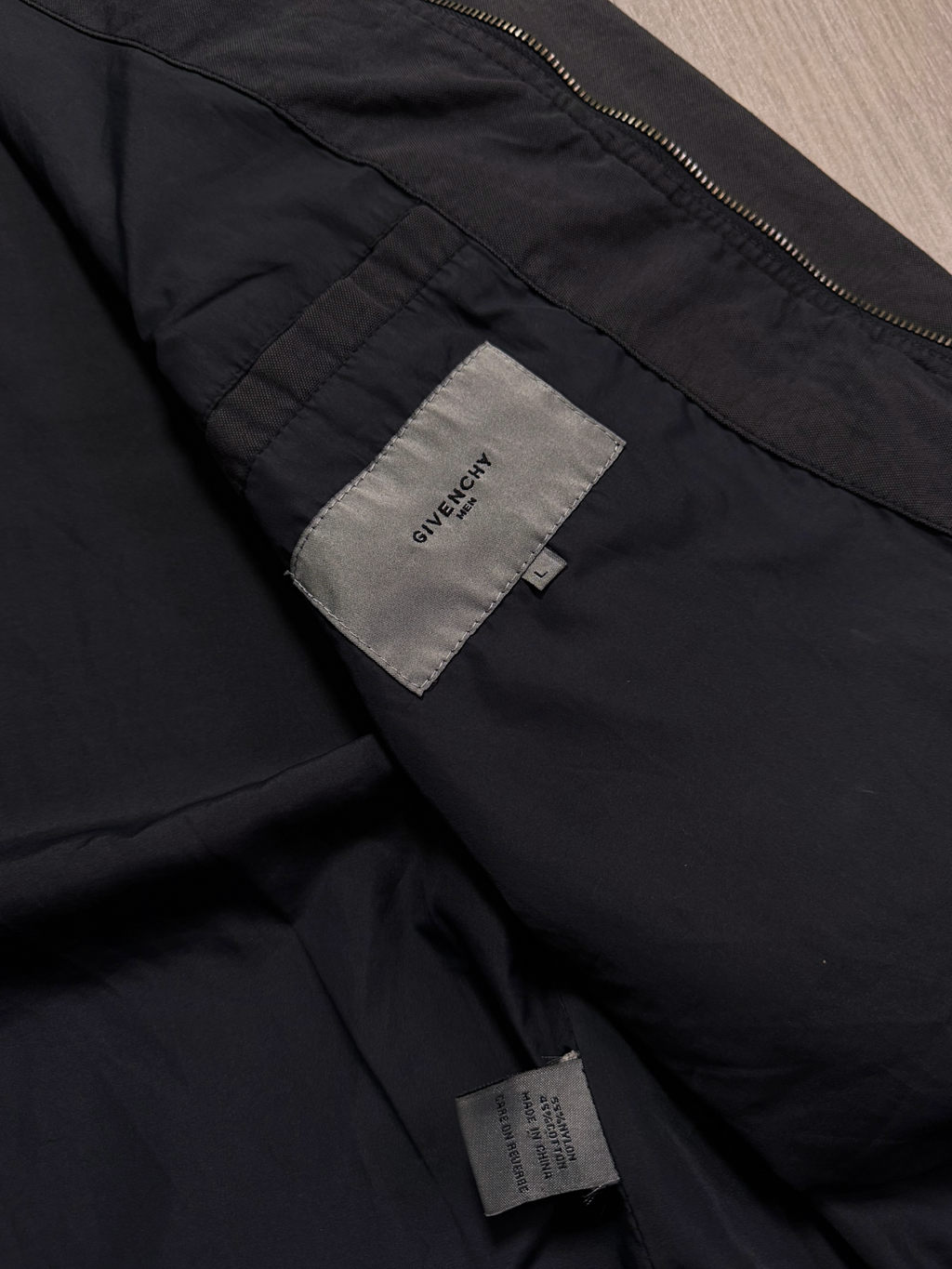 GIVENCHI 80'S DISTRESSED HARRINGTON (L)