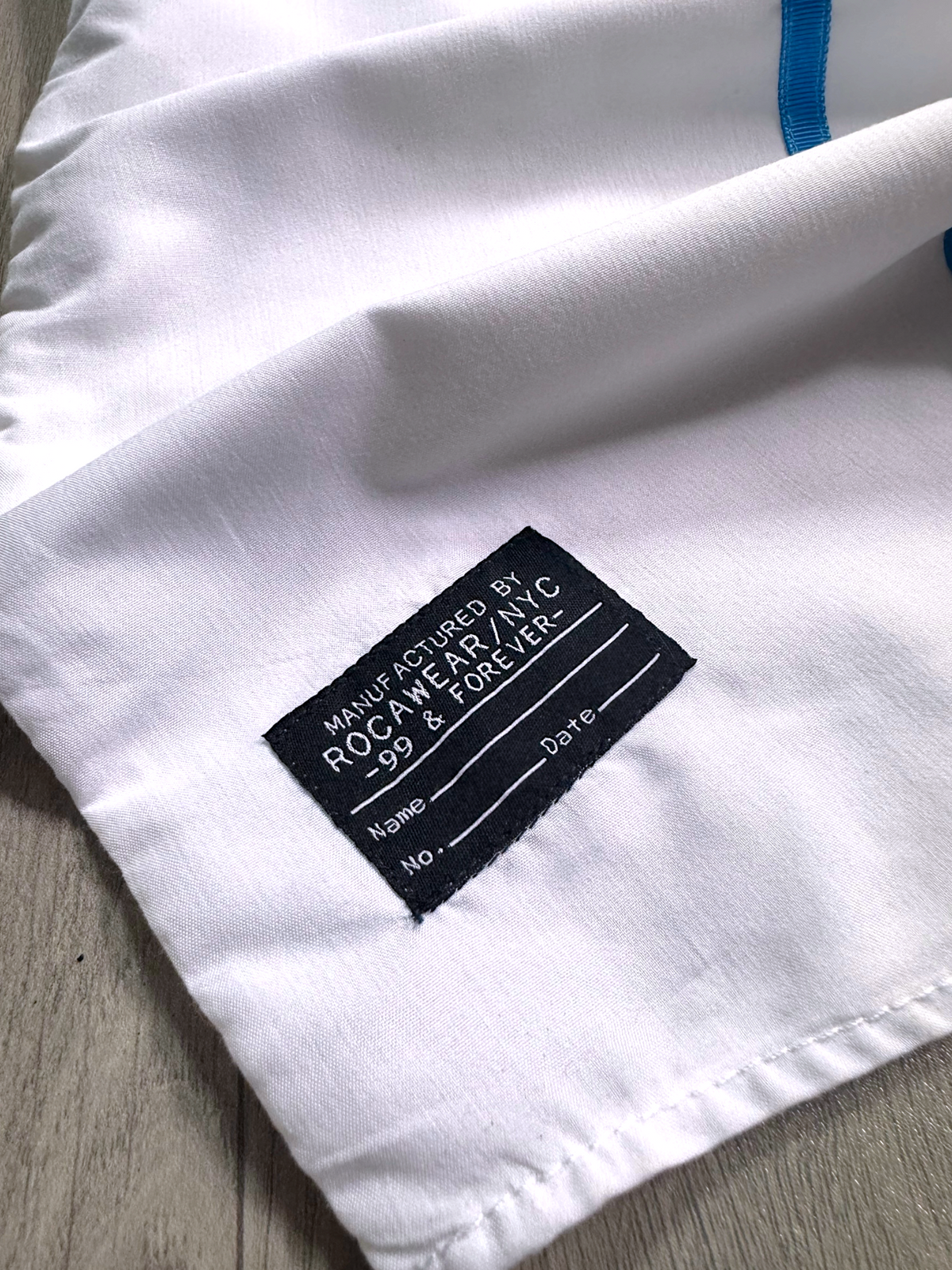 ROCA WEAR VTG RAPPER SHIRT (XL/XXL)