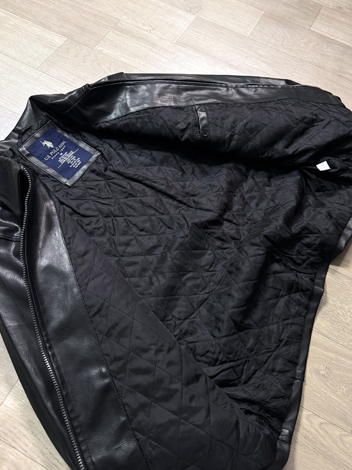 US POLO ASSN BLACK LEATHER JACKET (M/L)