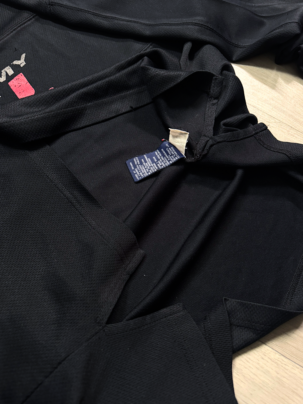 TOMMY HILFIGER DARK LONGSLEEVE (L)