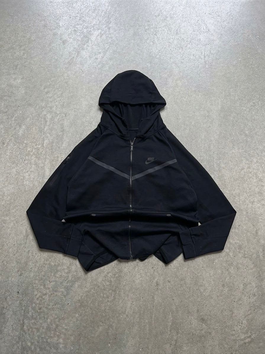 NIKE BLACK FULL ZIP REFLECTIVA (M)