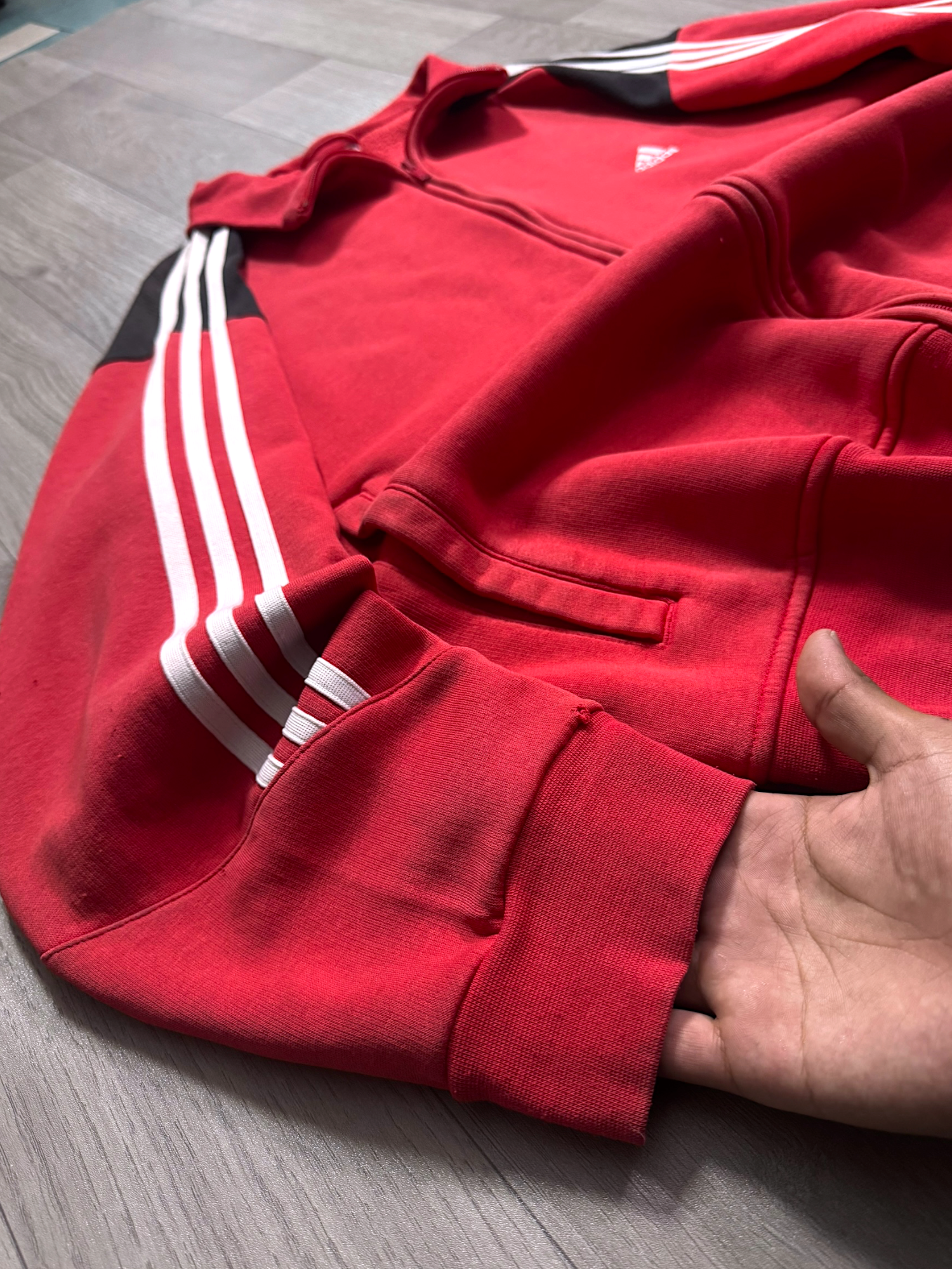 ADIDAS CLASSIC RED TRACK JACKET(L)