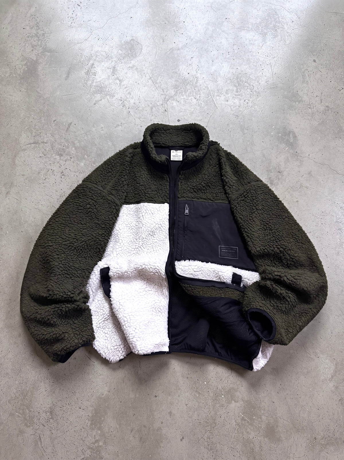 CHAMPION POLAR VTG JACKET (L/XL)