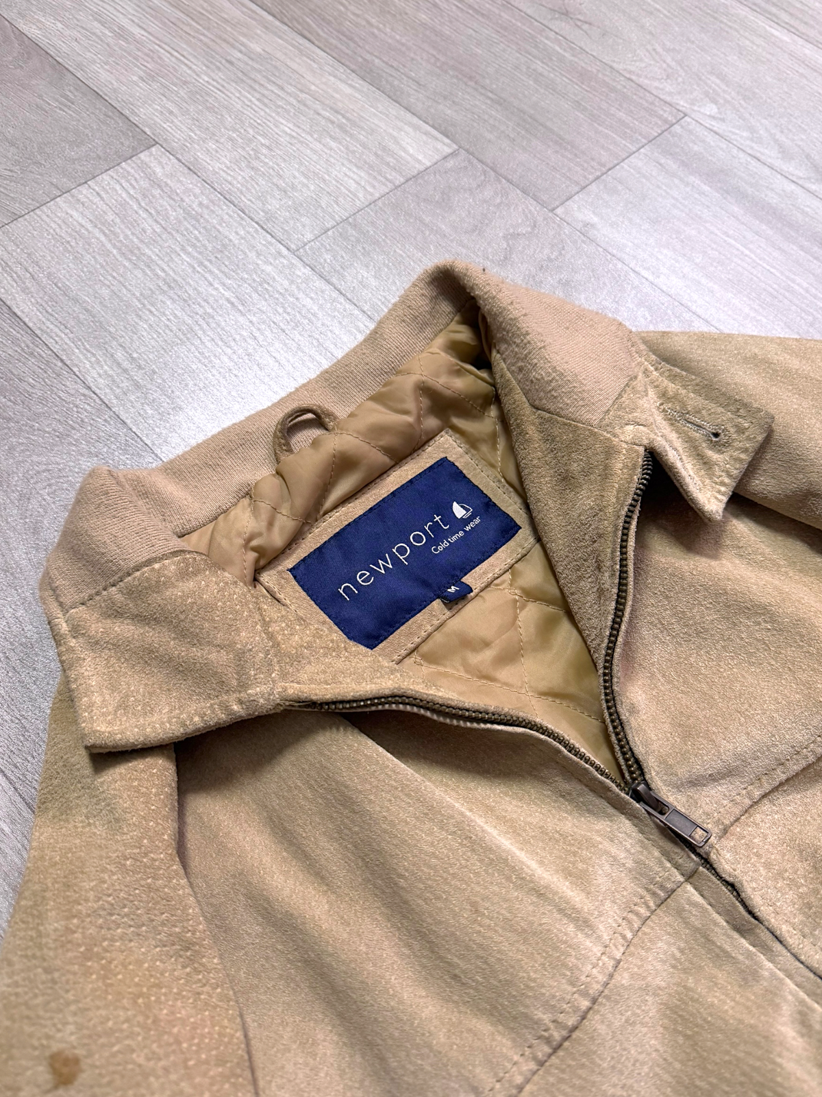 NEWPORT LEATHER HARRINGTON LUXURY BOTTON (M/L)