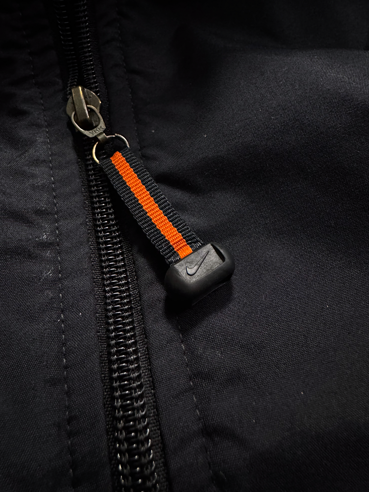NIKE DARK BLACK TRACK JACKET(XL/XXL)