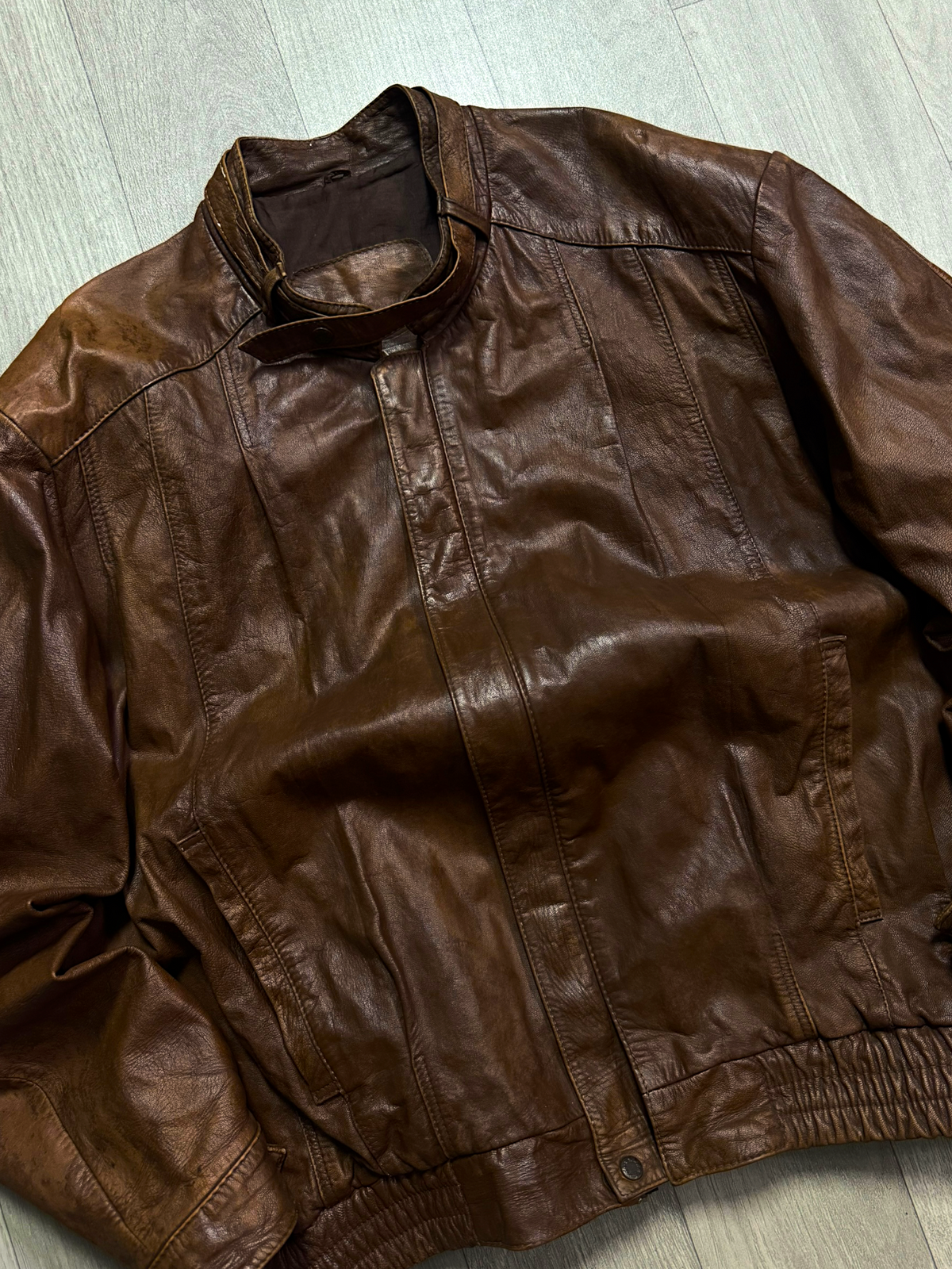 BIKER BROWN LEATHER JACKET (L/M)