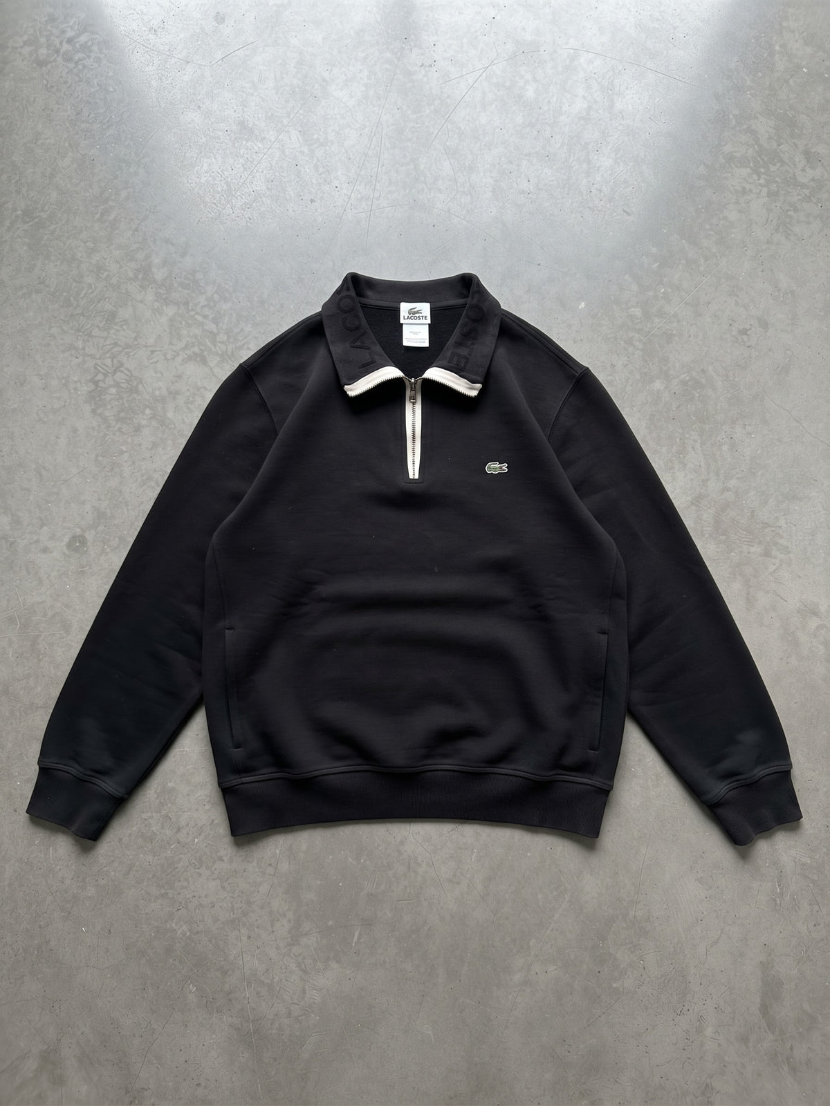 LACOSTE LUXURY QUARTER ZIP (M/L)