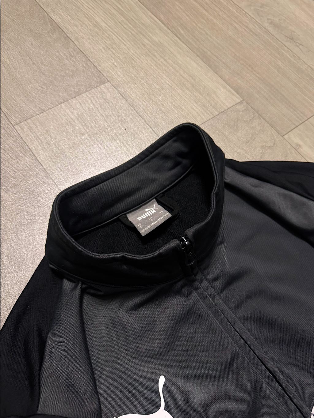 PUMA GRAY TRACK JACKET (L)