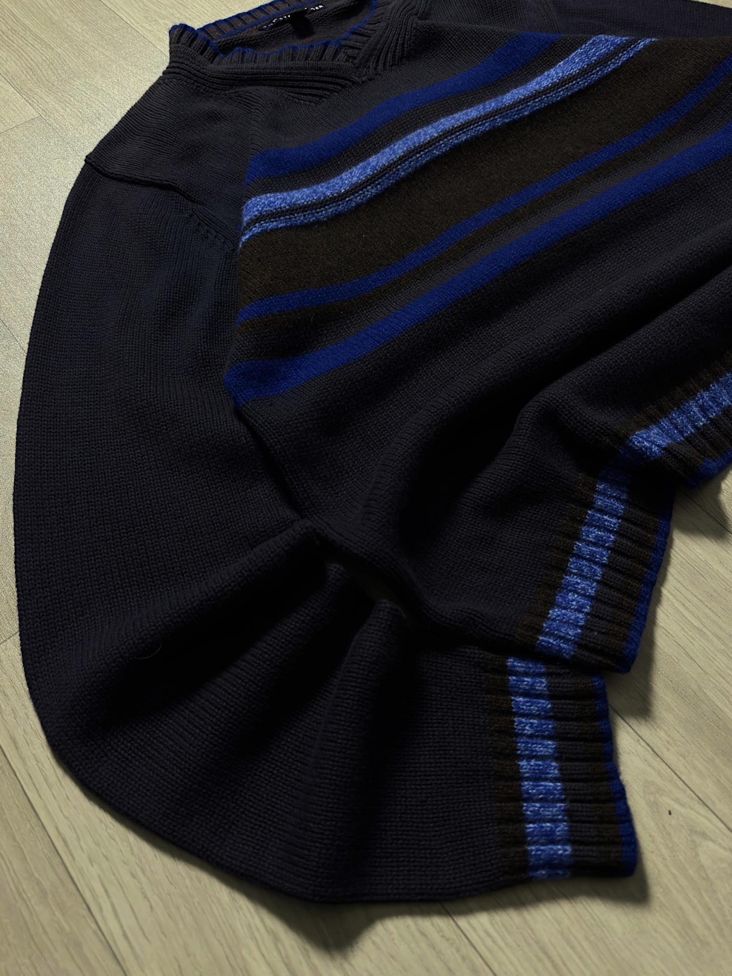 TOMMY HILFIGER VNTG FLEECE SWEATER