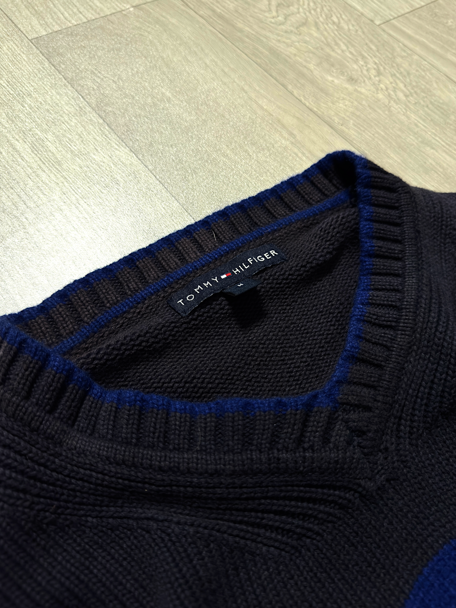 TOMMY HILFIGER VNTG FLEECE SWEATER