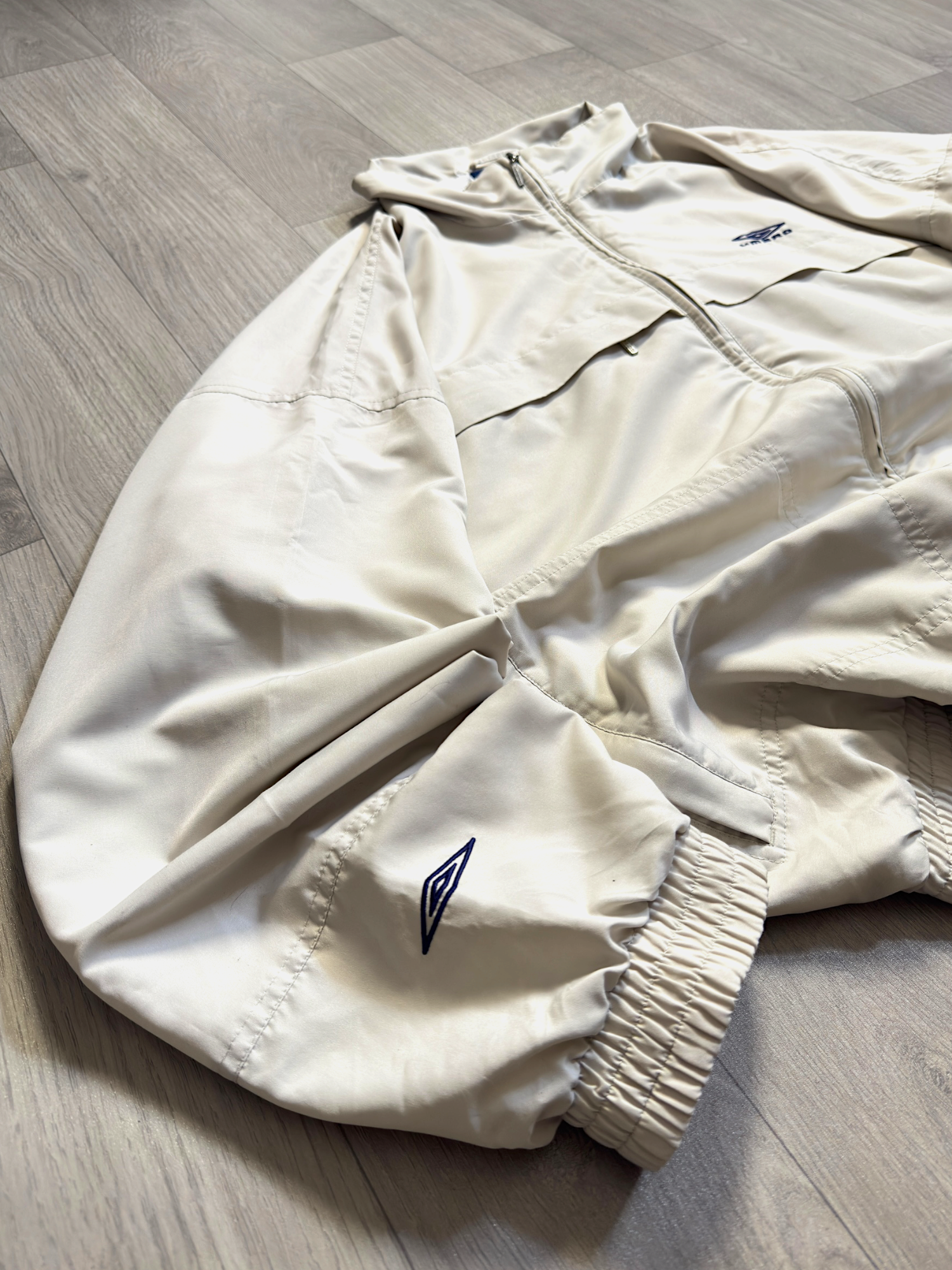 UMBRO VTG 2000's TRACK JACKET