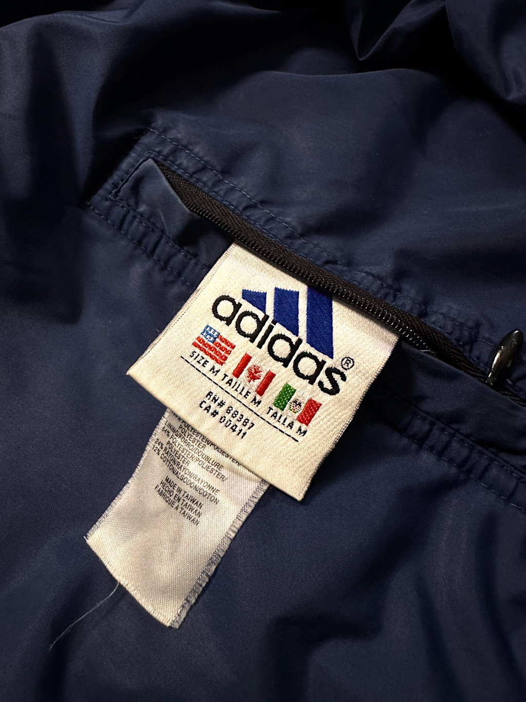 ADIDAS VNTG REVERSIBLE JACKET