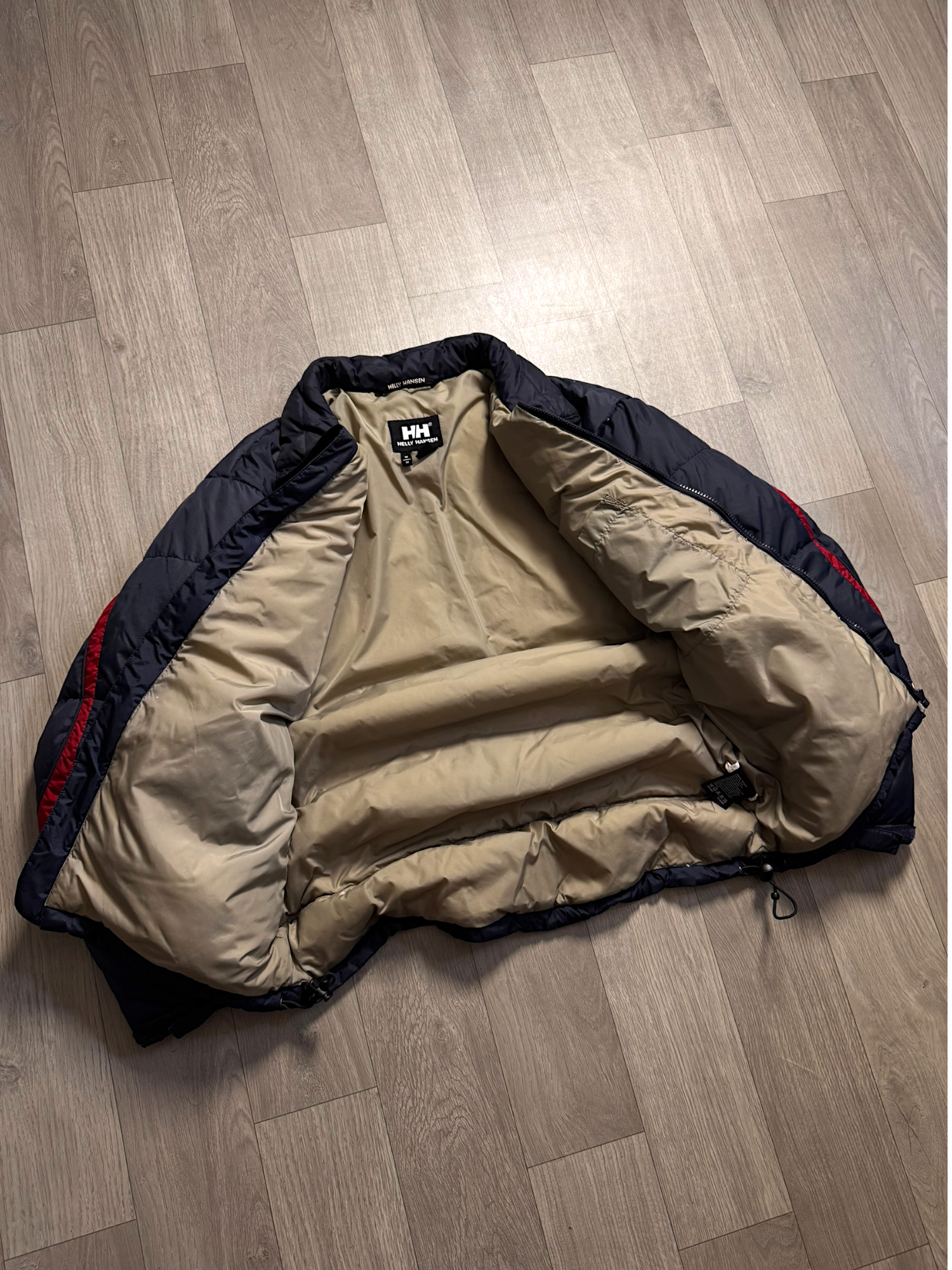 HELLY HANSEN VTG PUFFER JACKET