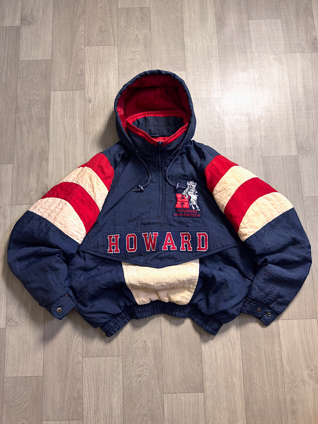 HOWARD EURO VTG COLLECTION HOODIE