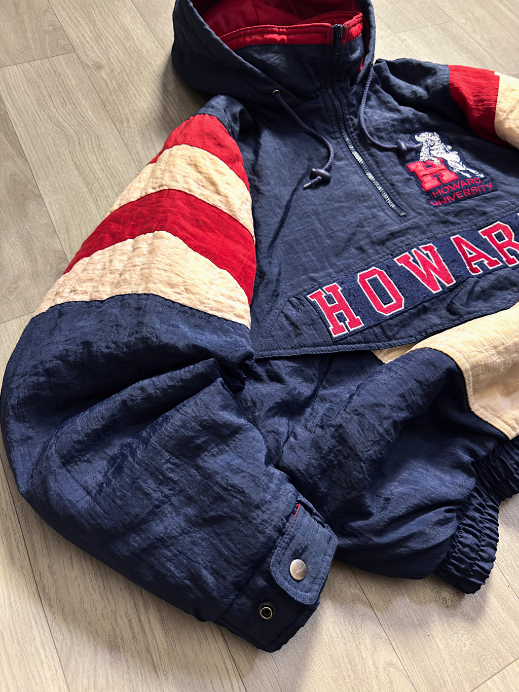 HOWARD EURO VTG COLLECTION HOODIE
