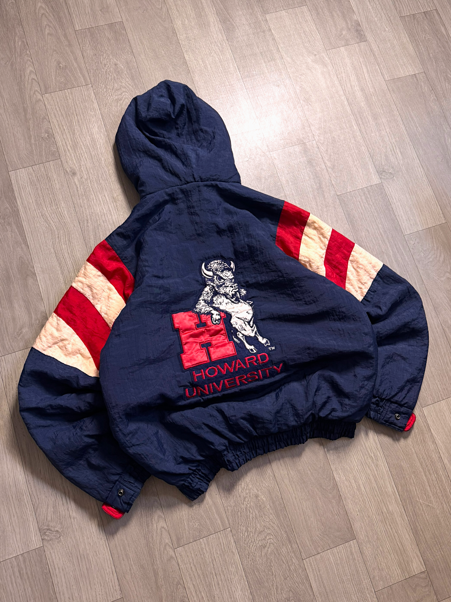HOWARD EURO VTG COLLECTION HOODIE
