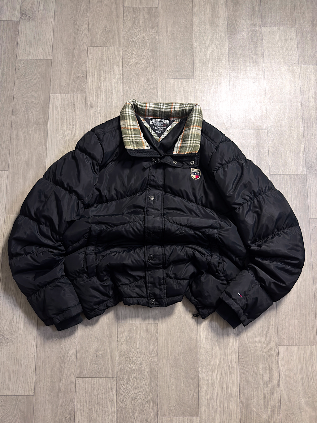 TOMMY HILFIGER LUXURY VTG BLACK PUFFER JACKET