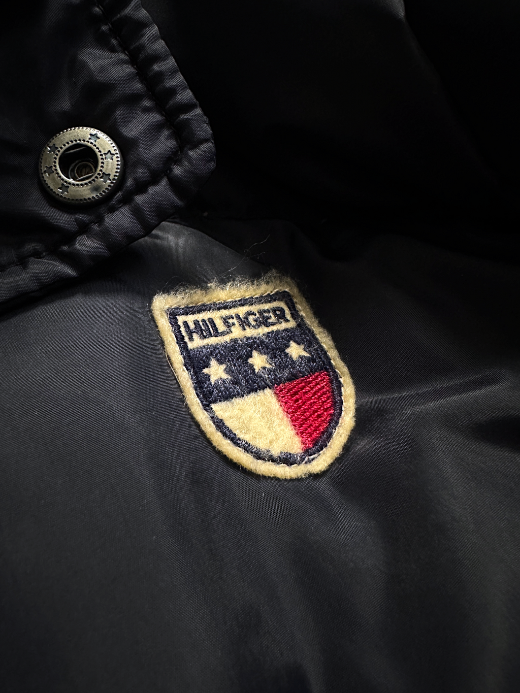 TOMMY HILFIGER LUXURY VTG BLACK PUFFER JACKET