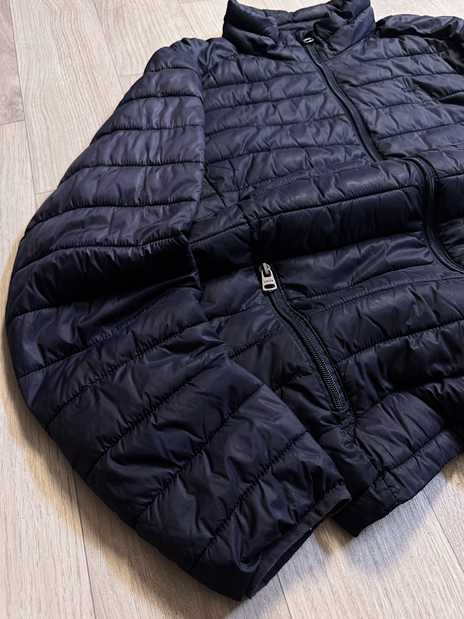 LEVI'S PUFFER VTG JACKET