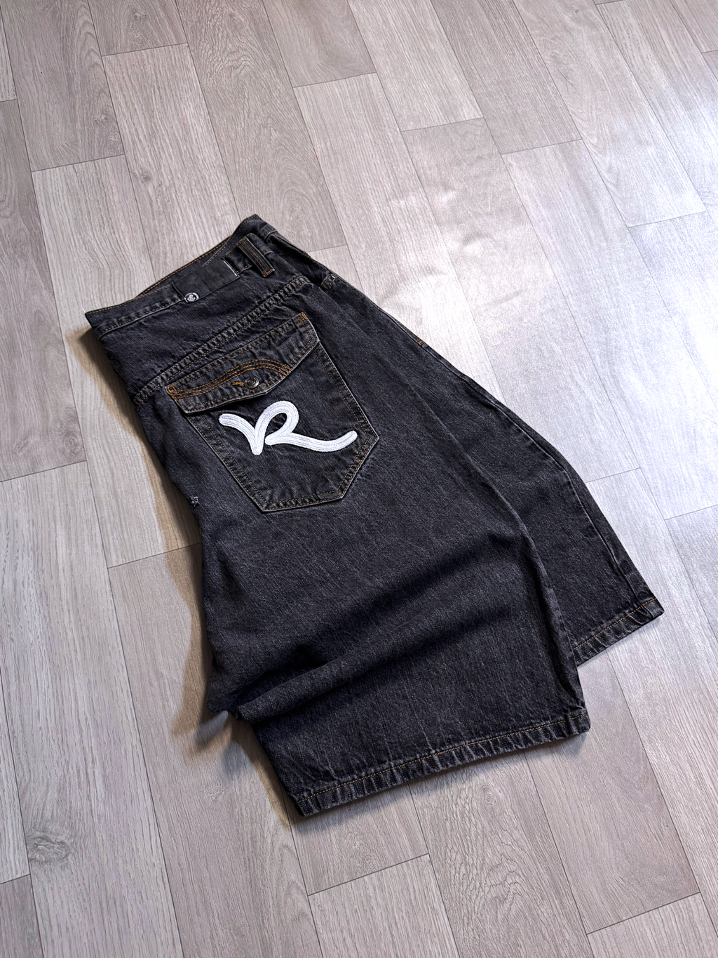ROCA WEAR DENIM JORT