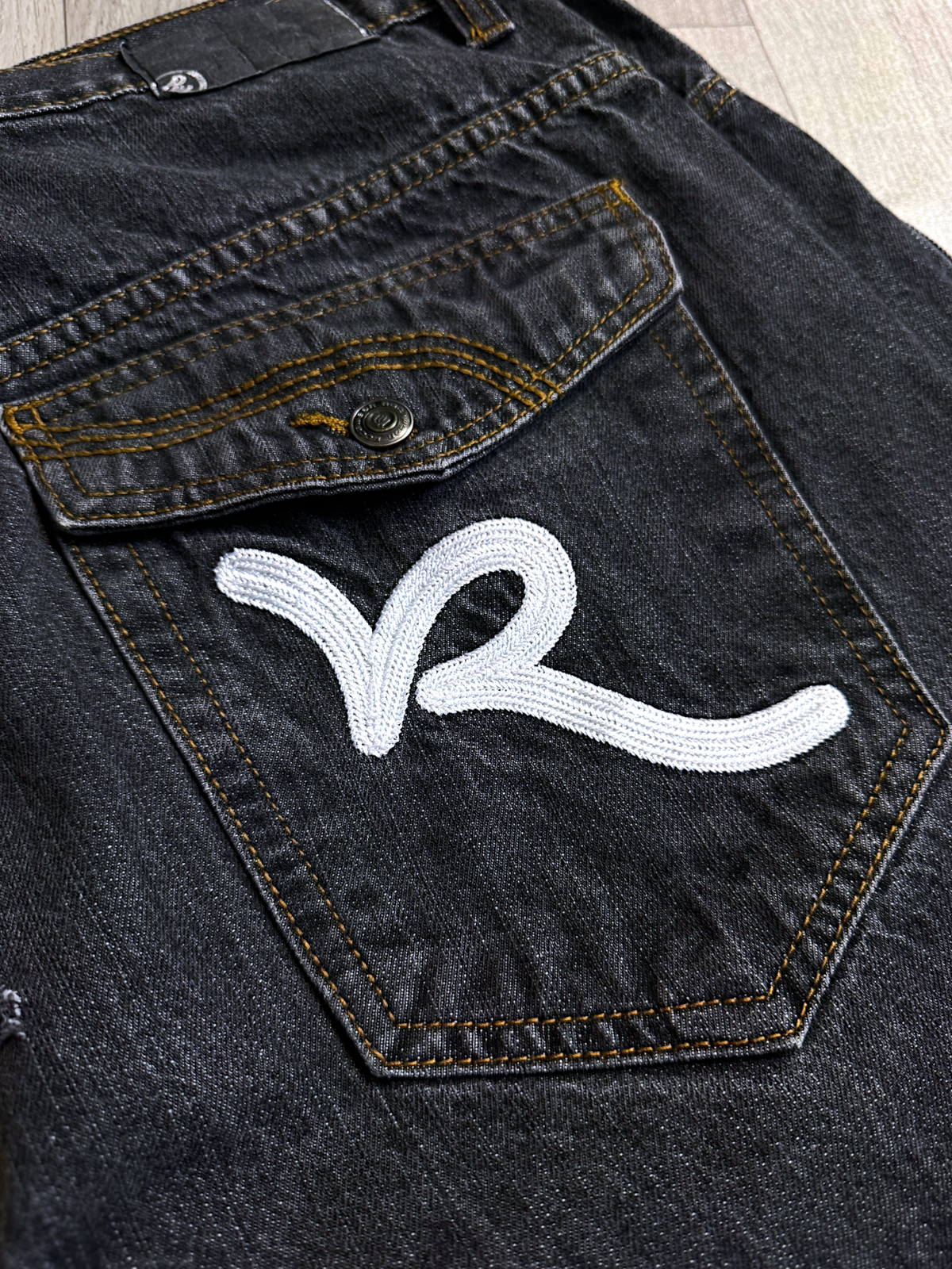 ROCA WEAR DENIM JORT