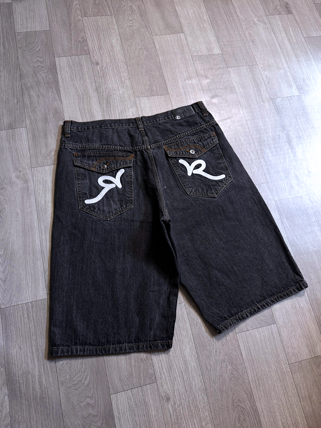 ROCA WEAR DENIM JORT