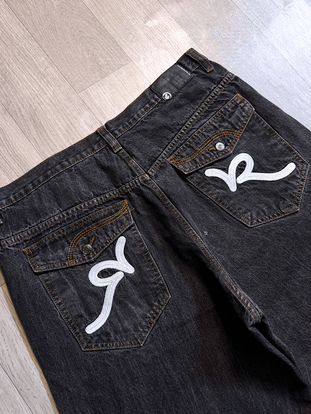 ROCA WEAR DENIM JORT