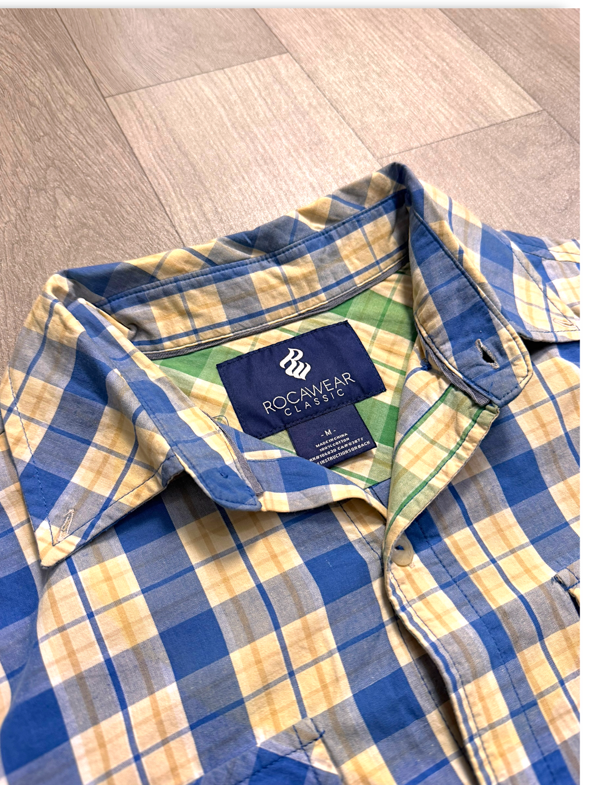 ROCA WEAR VTG SHIRT