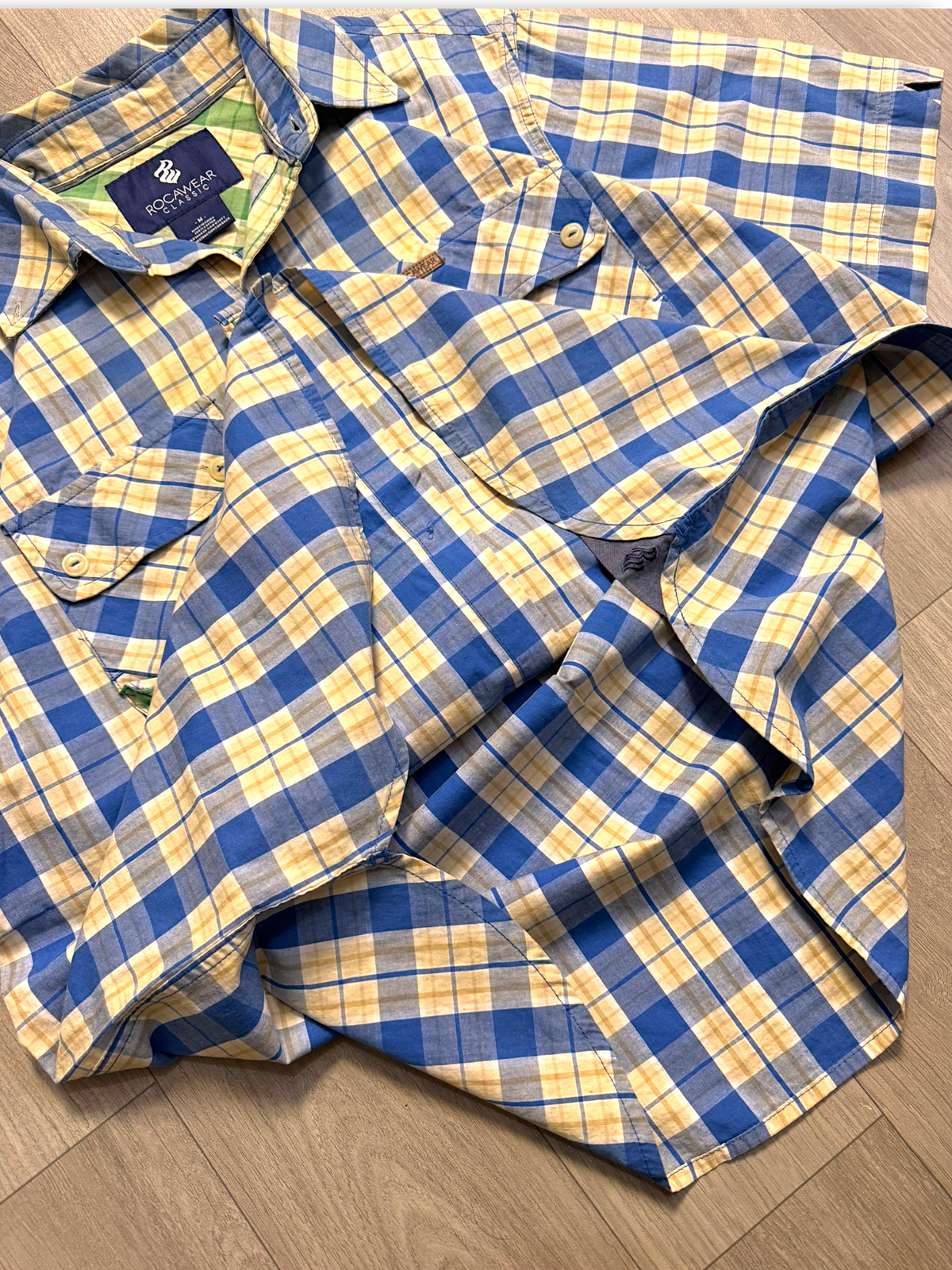 ROCA WEAR VTG SHIRT