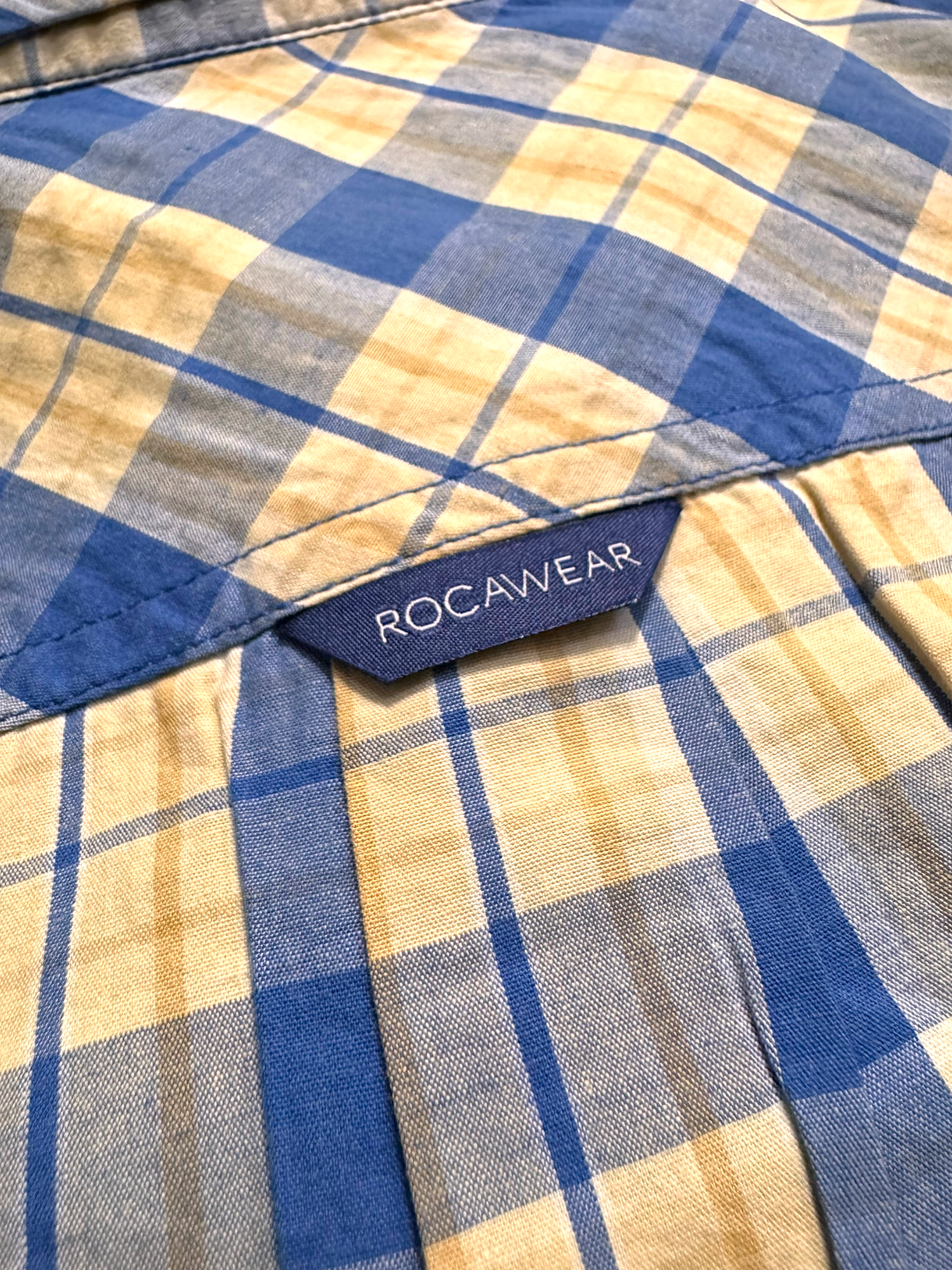 ROCA WEAR VTG SHIRT