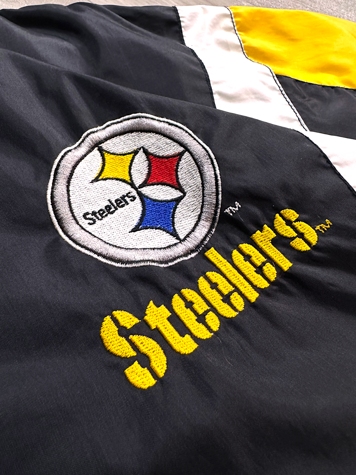 NFL TEAM STEELER COLLECTION JACKET (S/M)