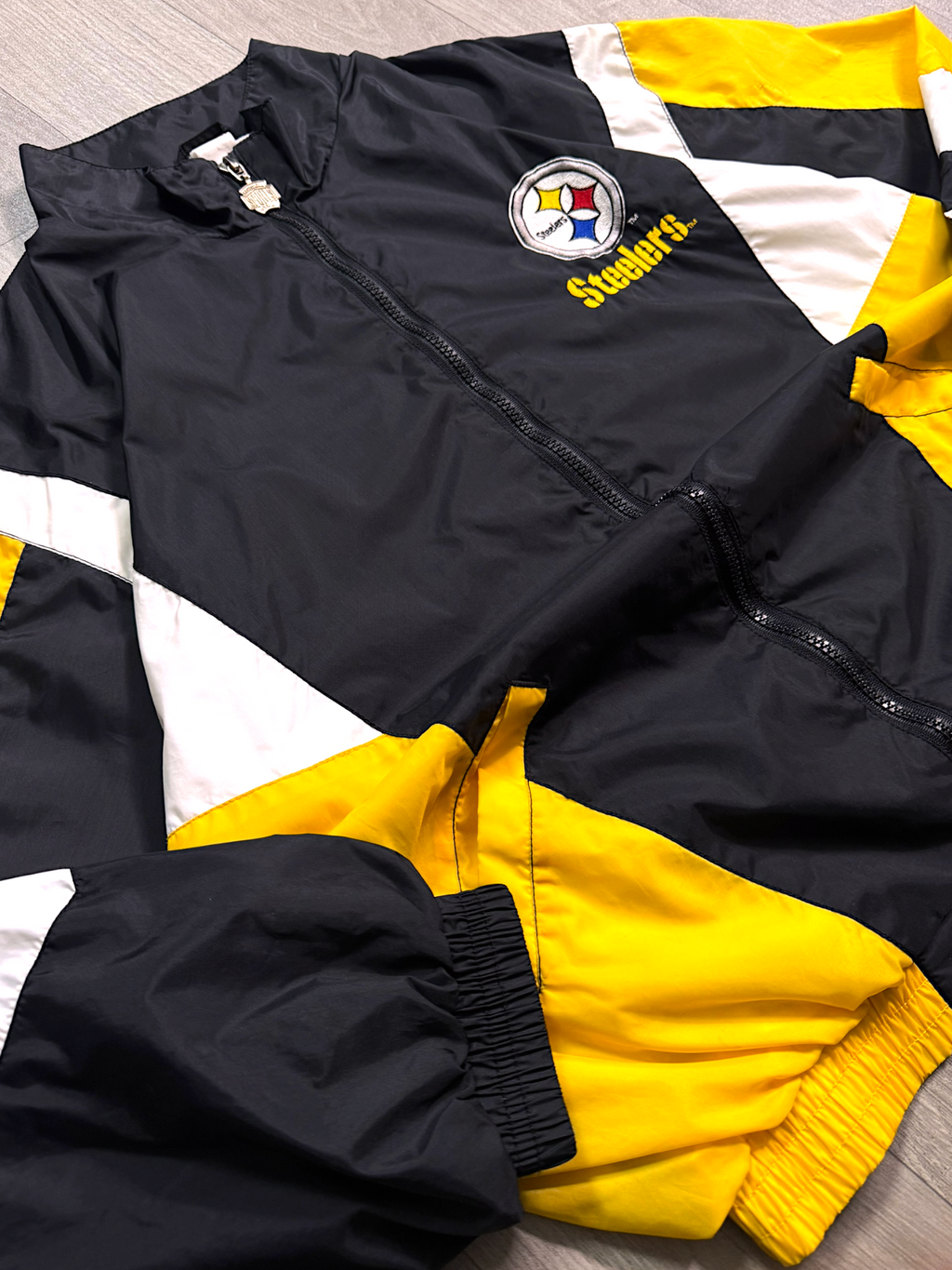 NFL TEAM STEELER COLLECTION JACKET (S/M)